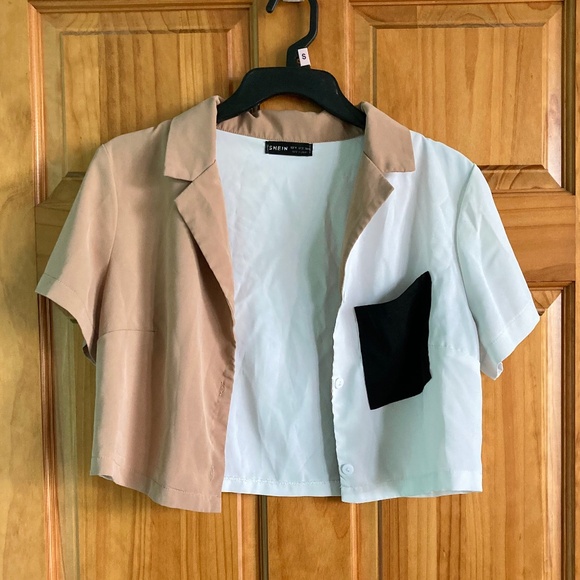 Women’s size medium SHEIN color blocked crop top - Picture 2 of 6